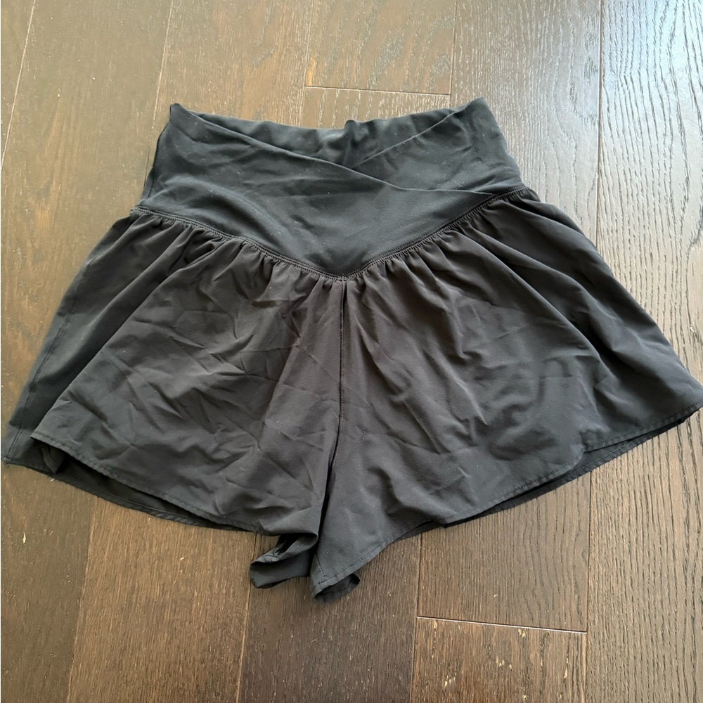 Offline by Aerie Real Me Crossover Flowy Shorts in Black Women's Medium